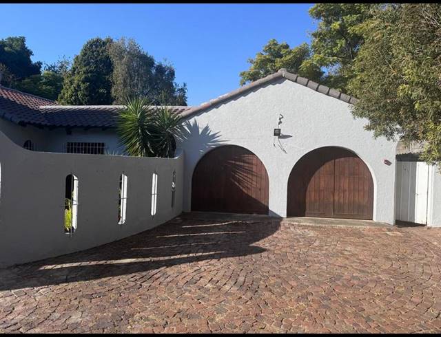 4 BEDROOM HOUSE FOR SALE IN BRYANSTON